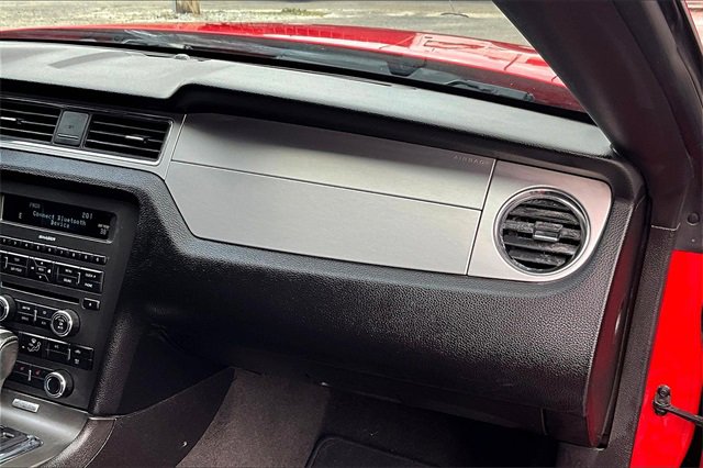 Used 2013 Ford Mustang Premium image 16