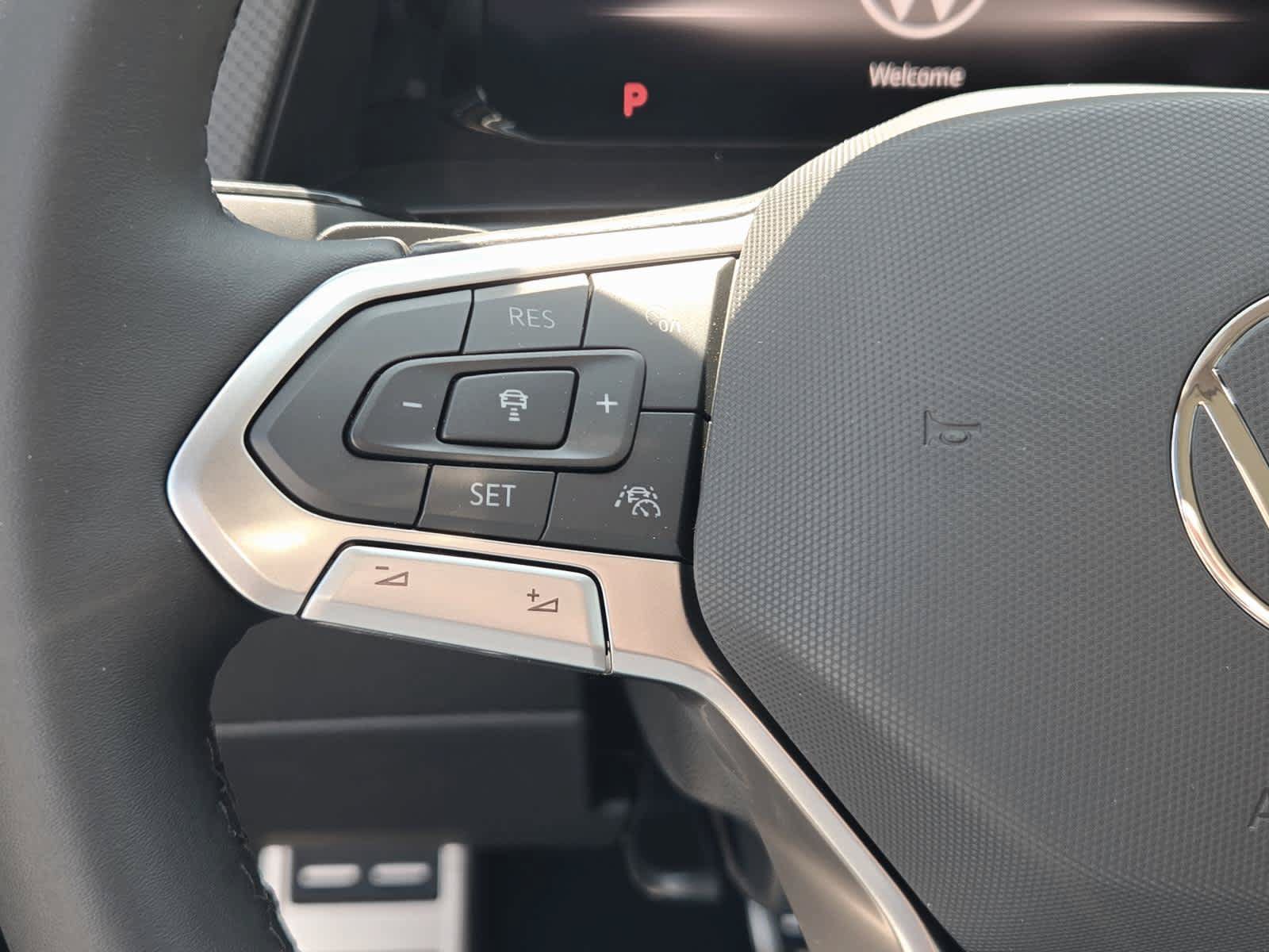 New 2026 Volkswagen Atlas Peak Edition AWD/4WD image 24