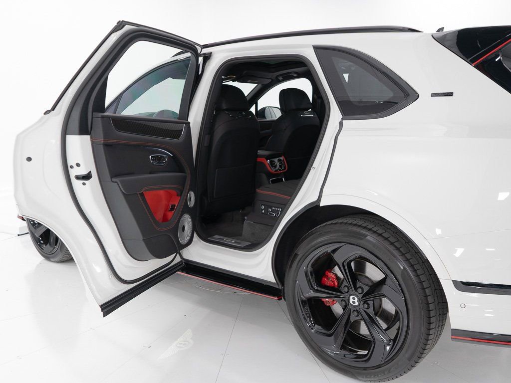 Certified 2025 Bentley Bentayga image 20