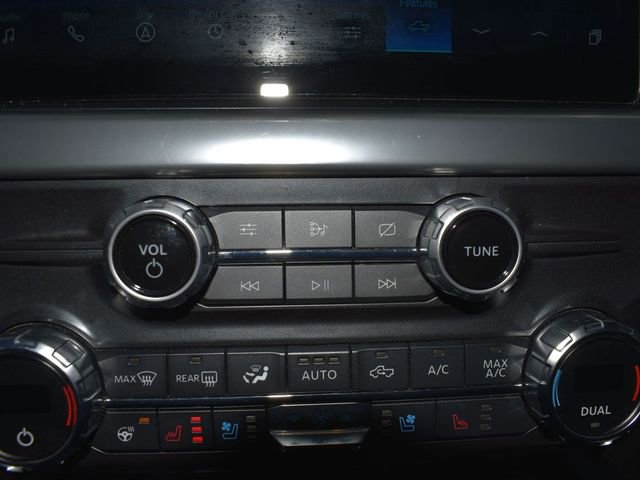 Used 2021 Ford F150 Lariat w/ Equipment Group 502A High image 32