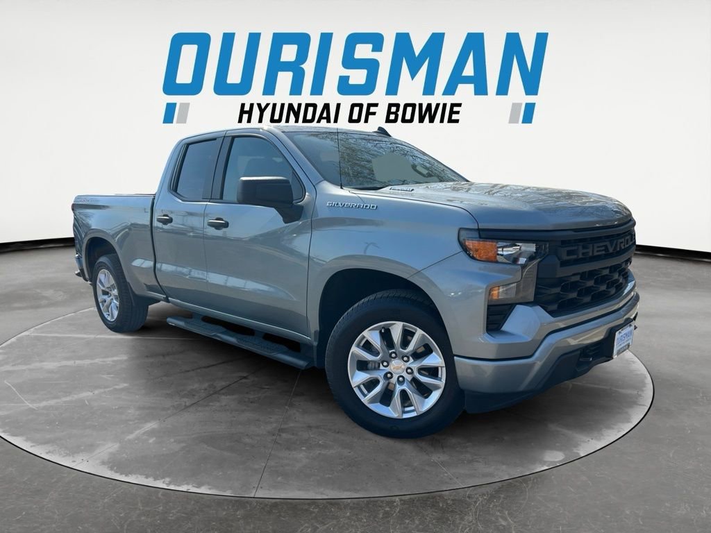 Used 2026 Chevrolet Silverado 1500 Custom AWD/4WD image 1