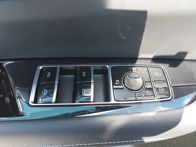 Used 2026 Cadillac Vistiq Luxury image 31