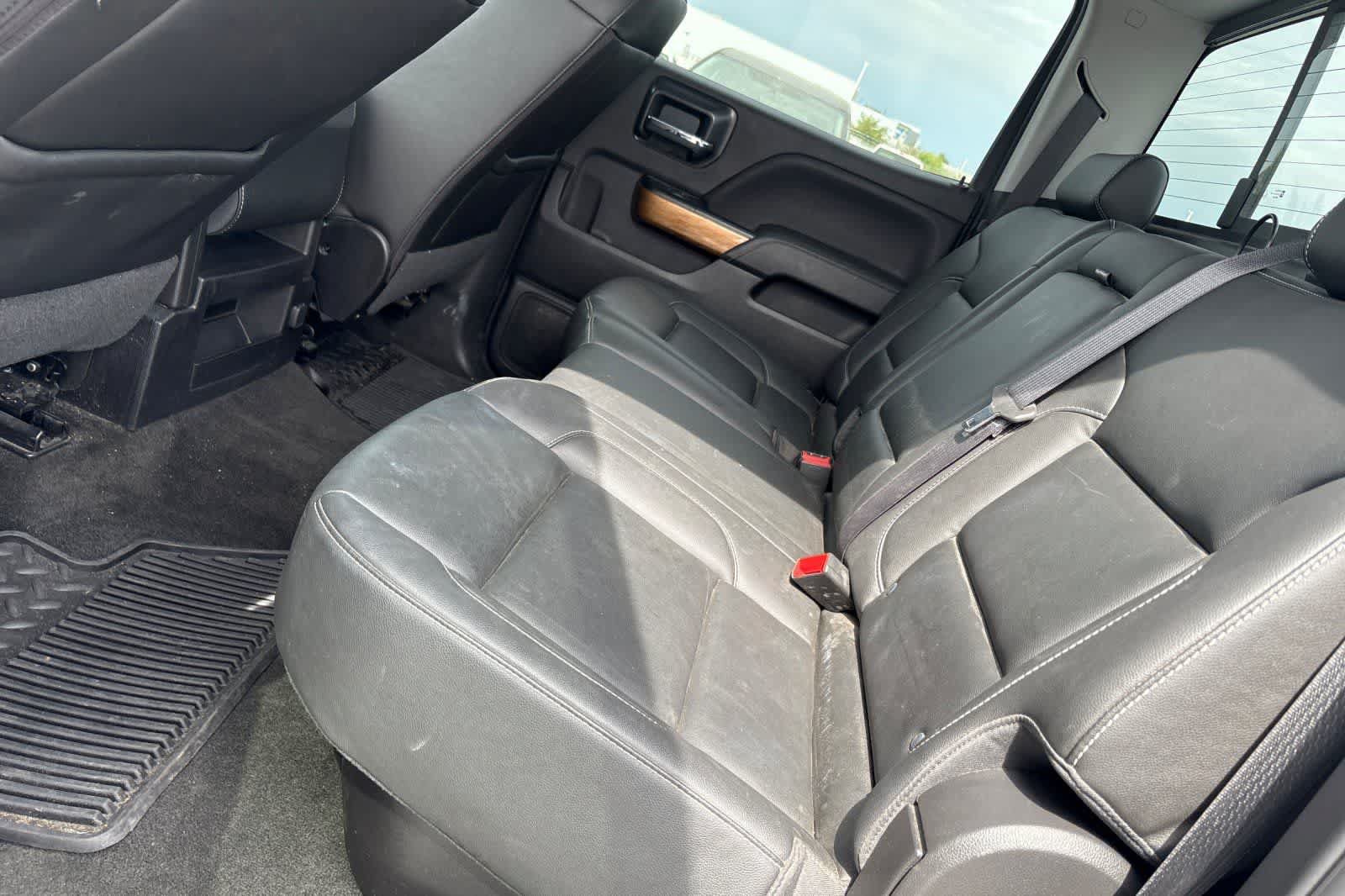 Used 2018 Chevrolet Silverado 1500 LTZ w/ Sport Package AWD/4WD image 5