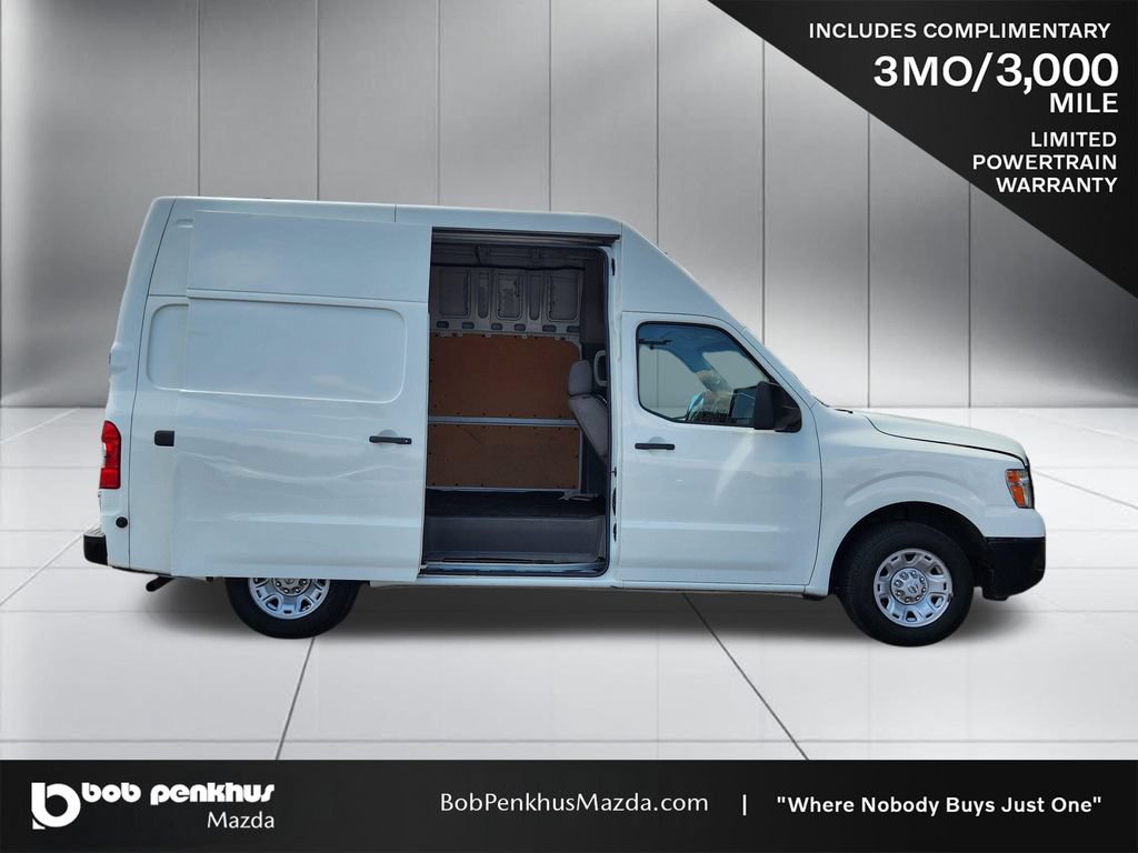 Used 2020 Nissan NV 2500 SV RWD image 31