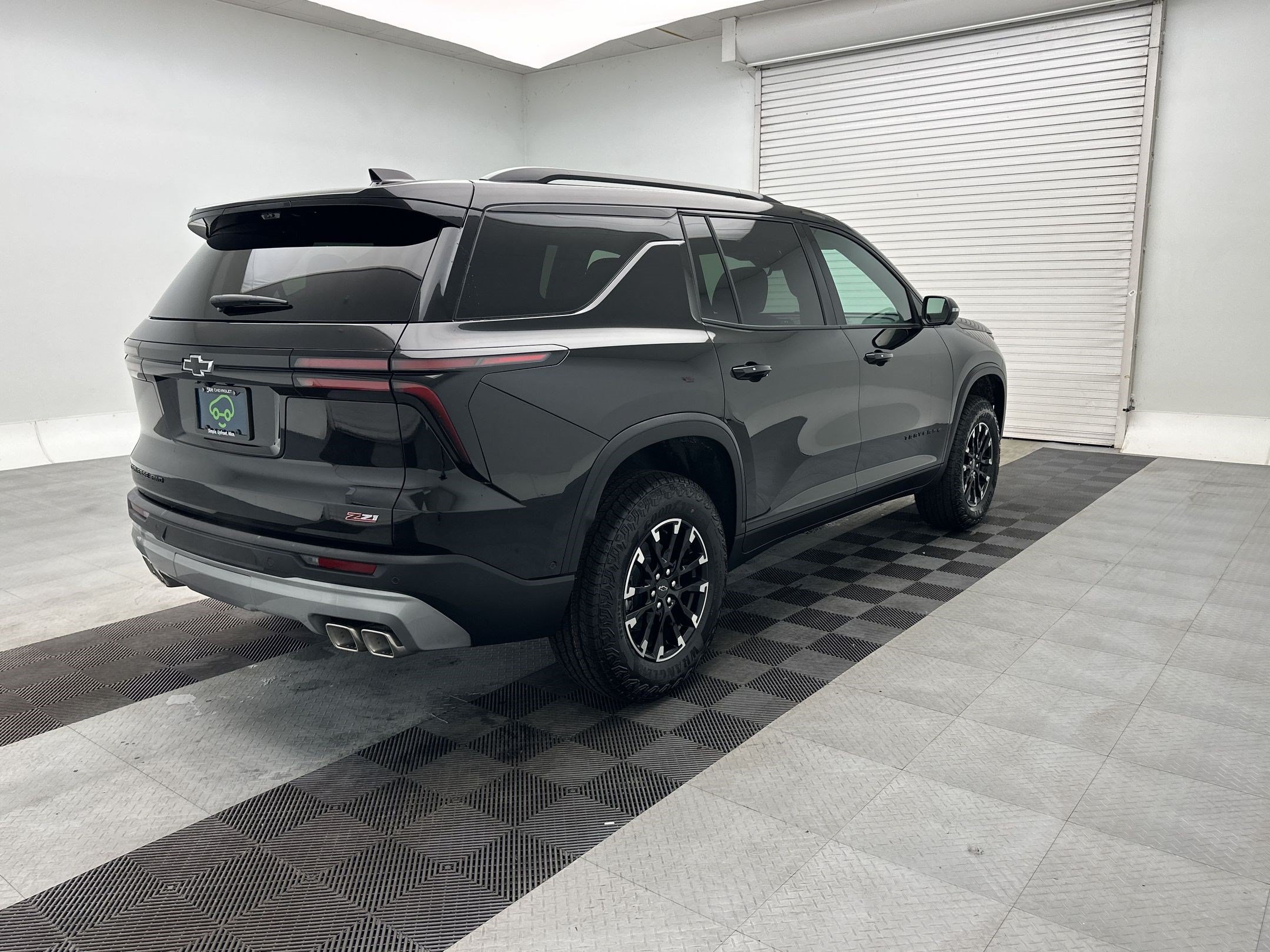 Certified 2026 Chevrolet Traverse Z71 w/ Enhanced Driving Package AWD/4WD image 9