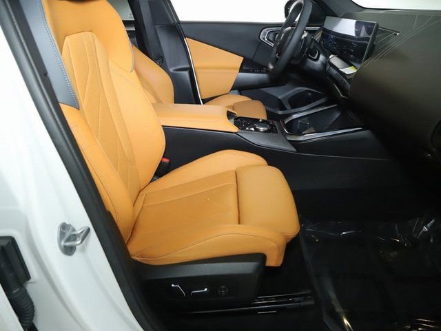 Certified 2025 BMW X3 xDrive30i w/ Convenience Package image 35