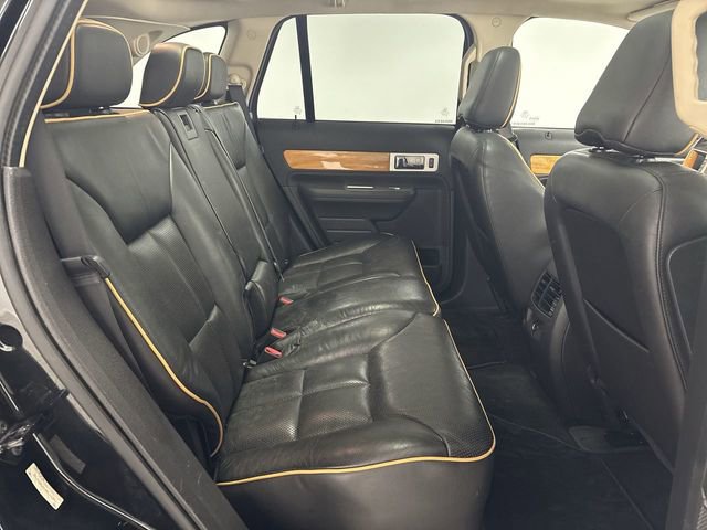 Used 2010 Lincoln MKX AWD image 23