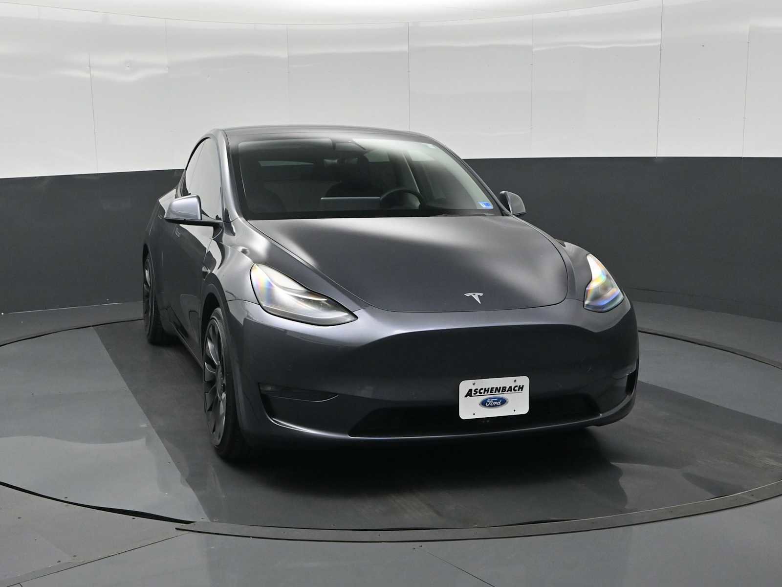 Used 2021 Tesla Model Y Performance AWD/4WD image 2