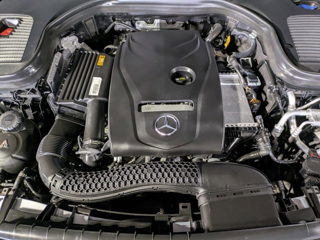 Used 2019 Mercedes-Benz GLC 300 4MATIC image 22