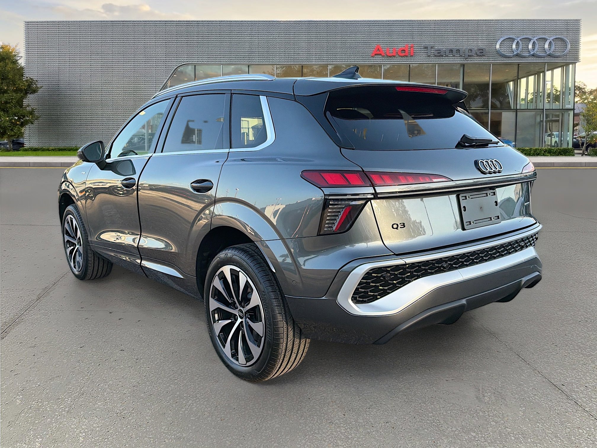 New 2026 Audi Q3 quattro 2.0T image 5
