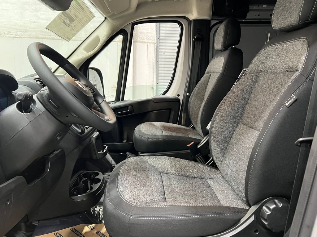 New 2026 RAM ProMaster 1500 w/ Convenience Group FWD image 7