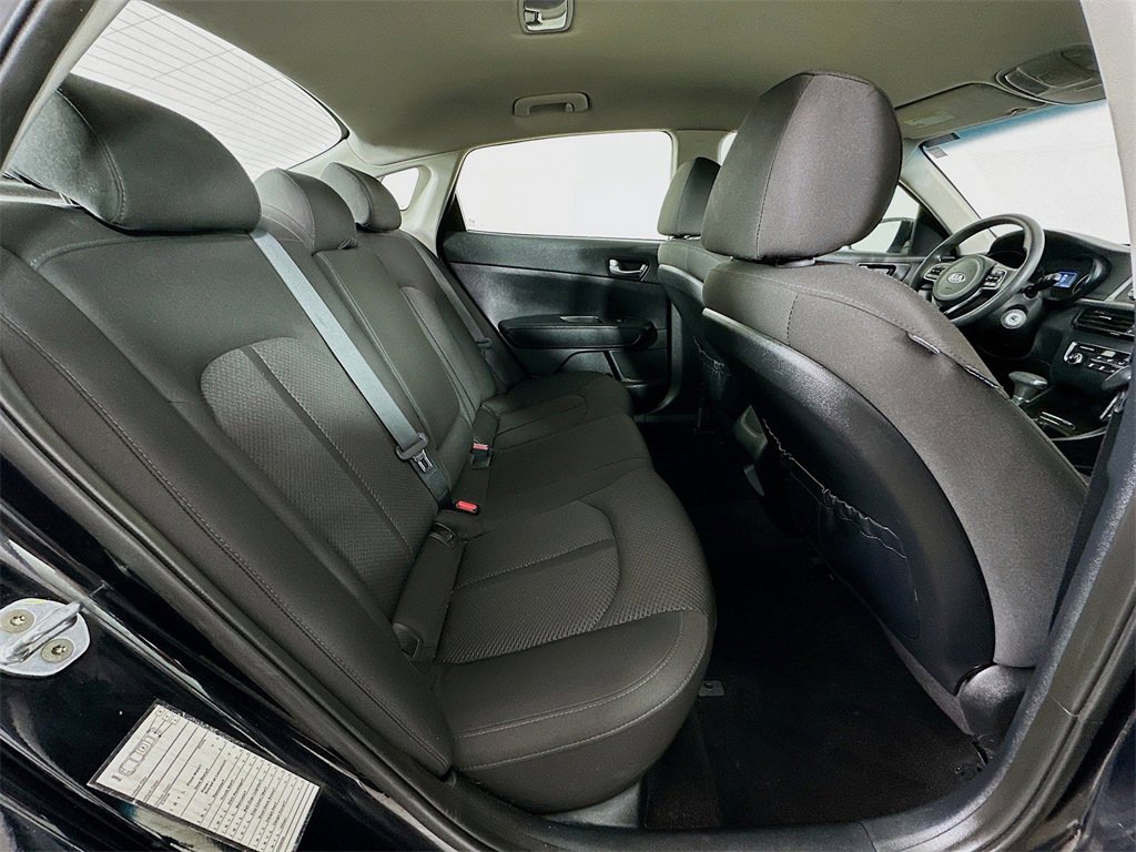 Used 2016 Kia Optima LX image 6