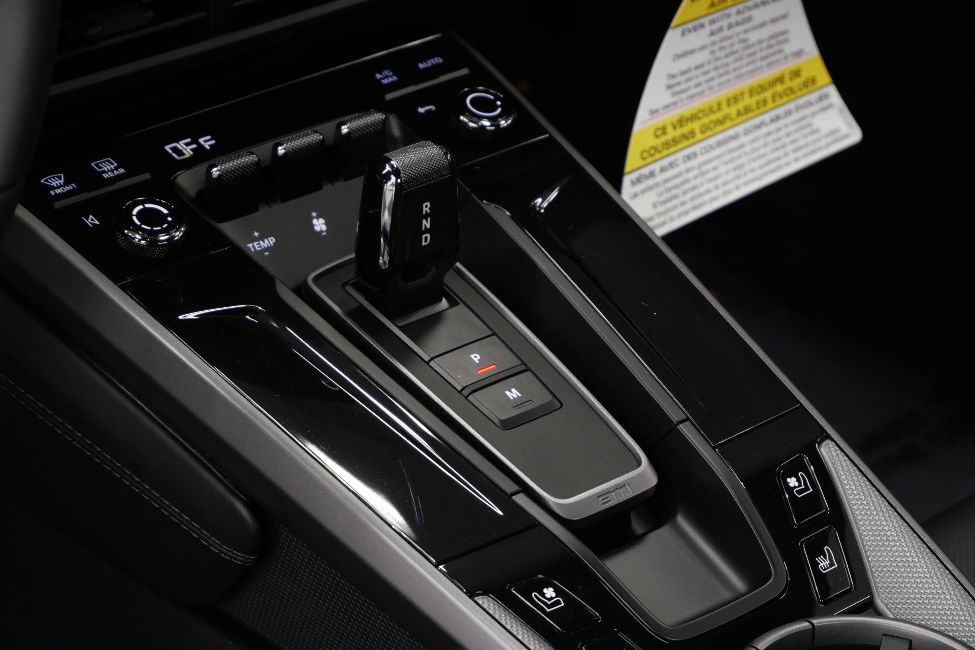 Used 2025 Porsche 911 Carrera w/ Premium Package image 28