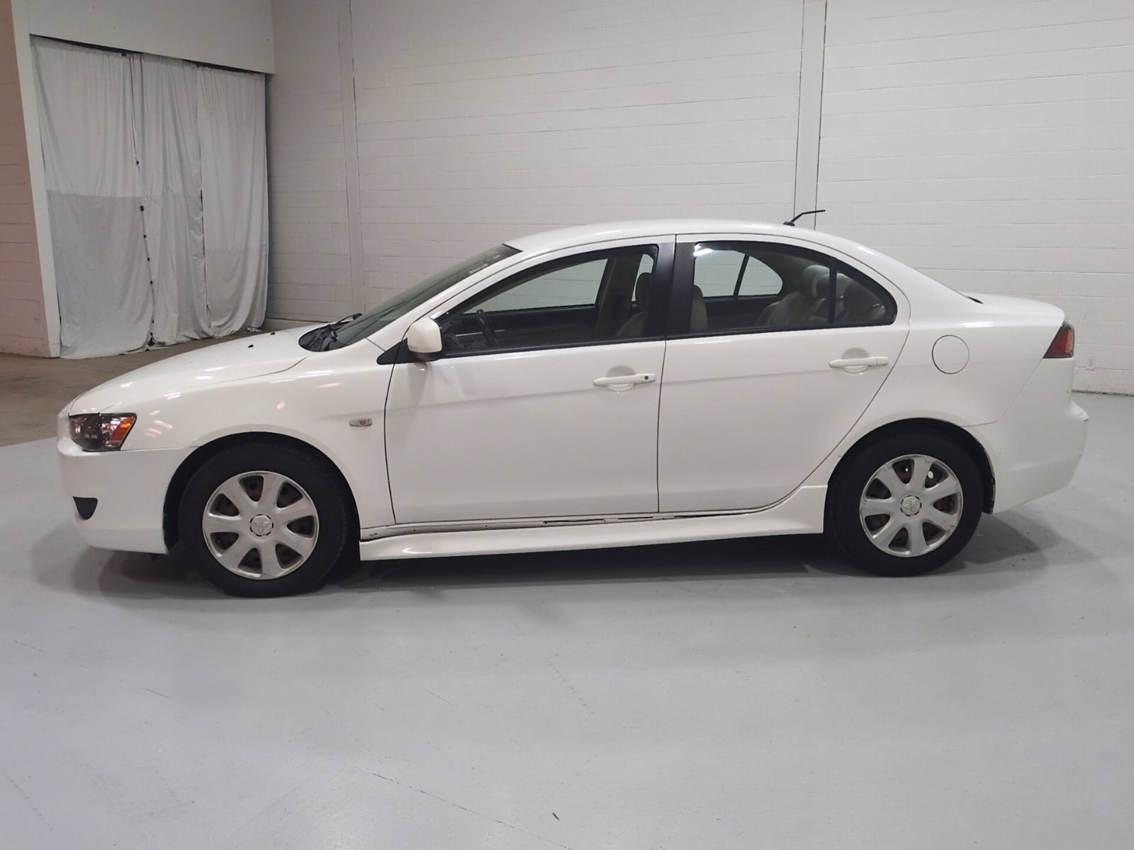 Used 2012 Mitsubishi Lancer ES FWD image 6
