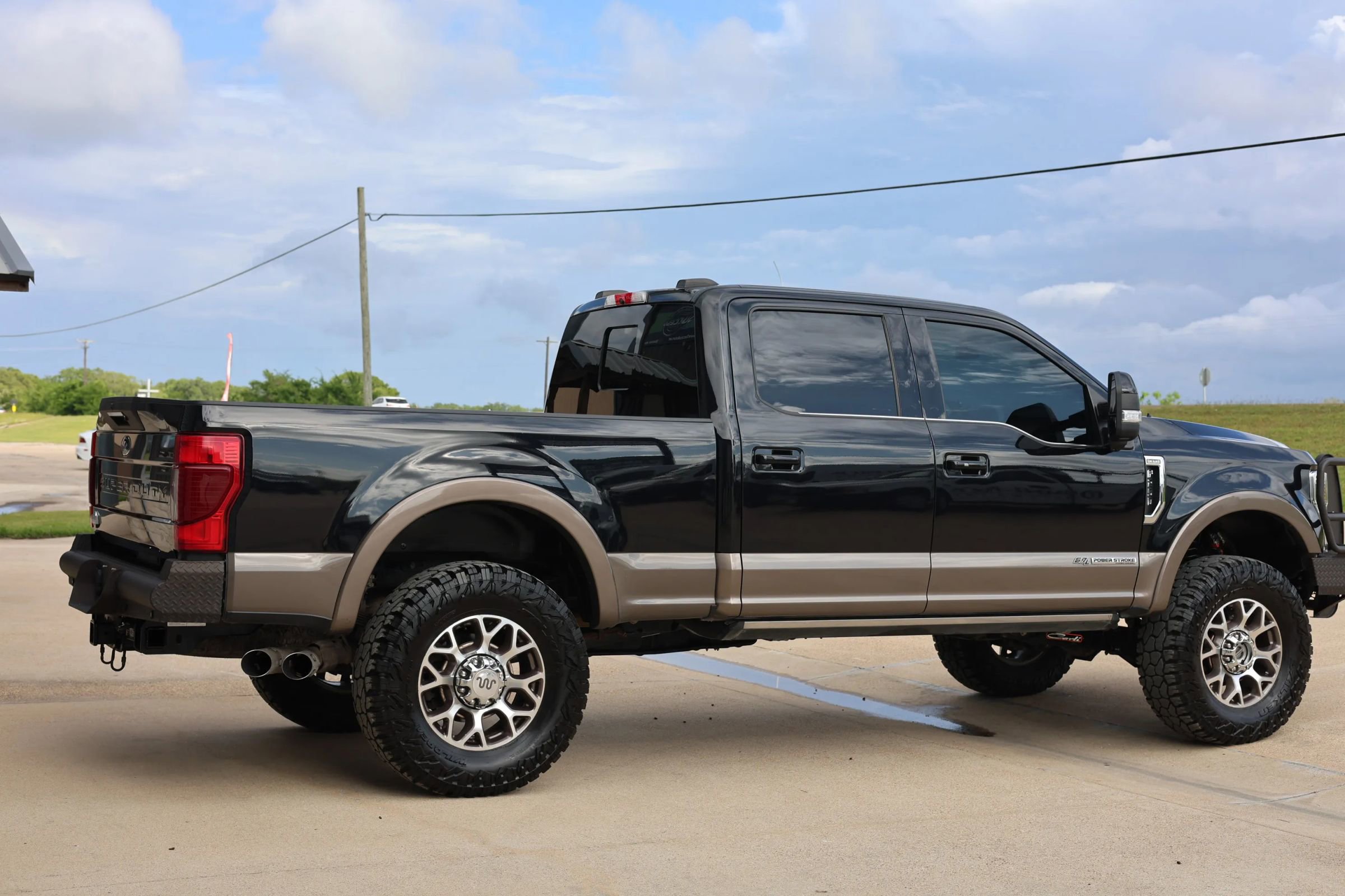 Used 2020 Ford F250 King Ranch w/ King Ranch Ultimate Package image 3