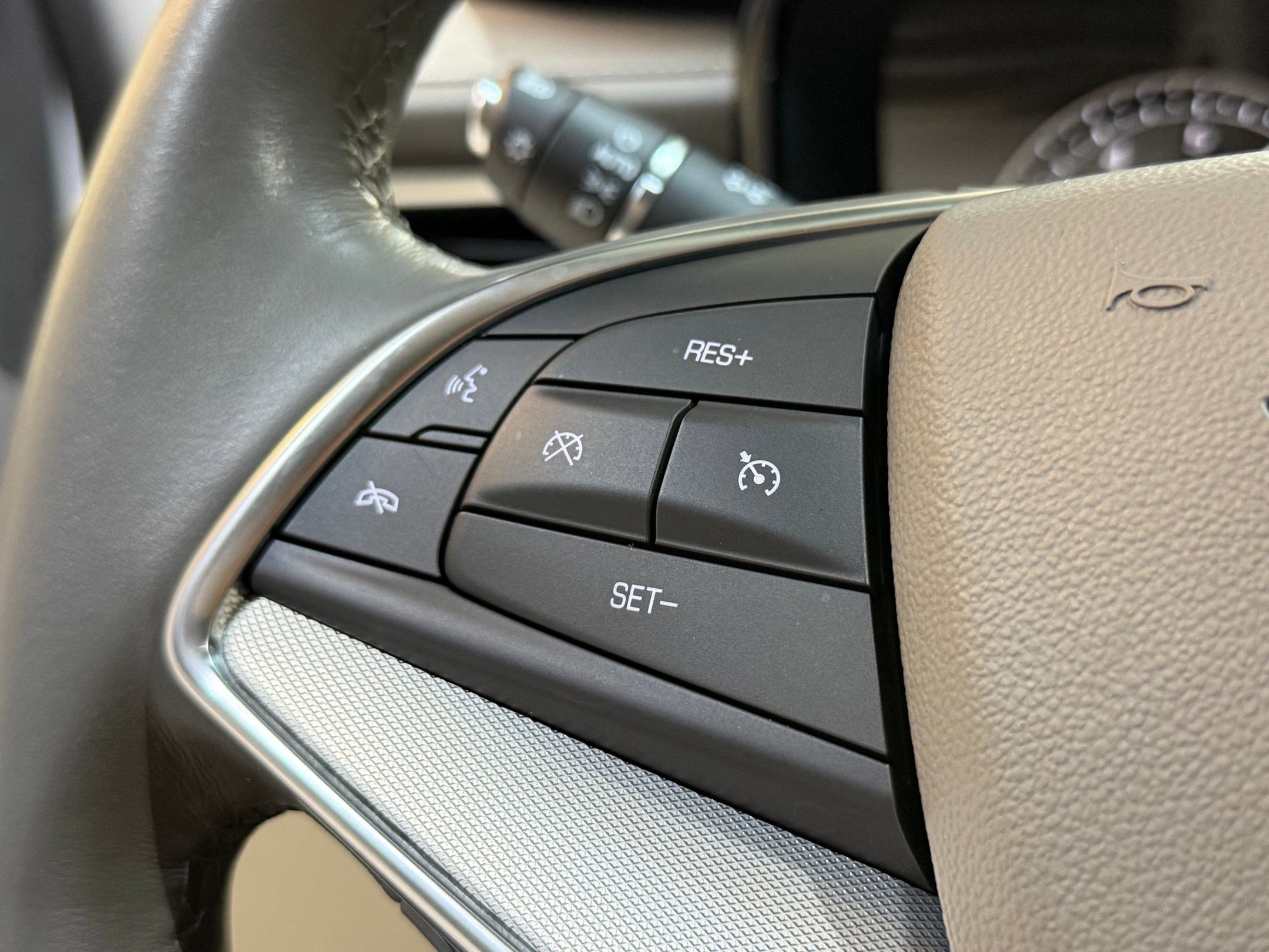 Certified 2023 Cadillac XT5 Premium Luxury image 16