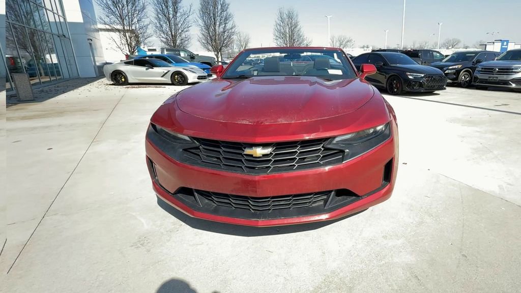 Used 2023 Chevrolet Camaro LT image 3