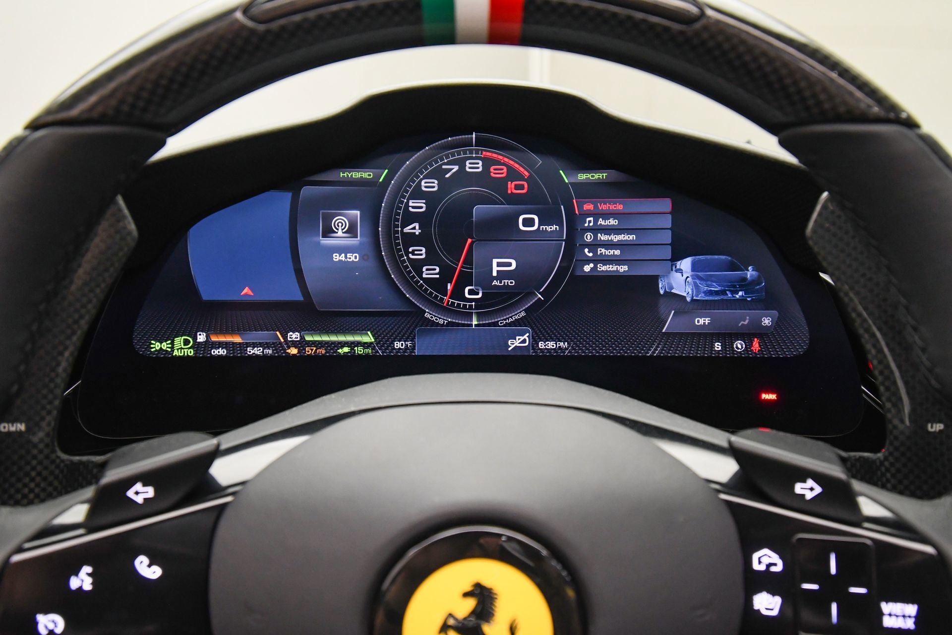 Used 2022 Ferrari SF90 Spider image 13