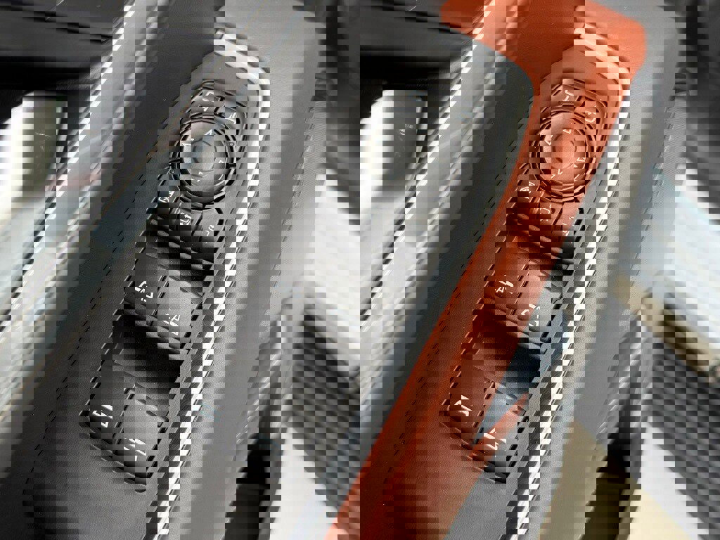 Used 2026 GMC Sierra 2500 Denali Ultimate image 24