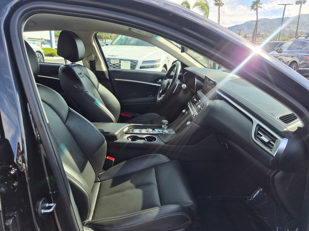 Used 2026 Genesis G70 2.5T image 23