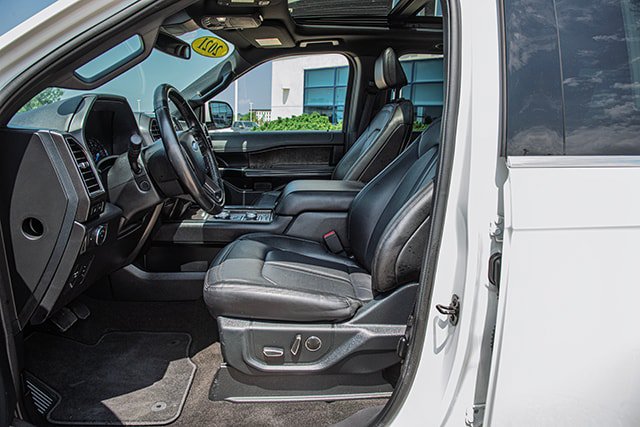 Used 2021 Ford Expedition Limited AWD/4WD image 16