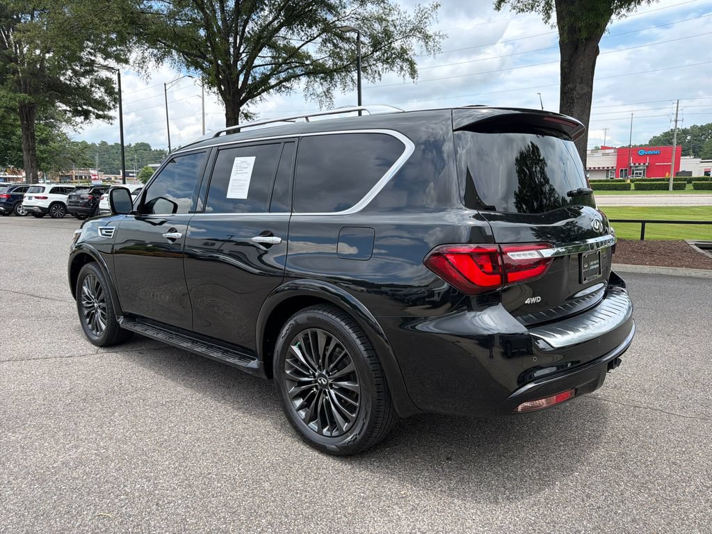 Used 2023 INFINITI QX80 Sensory w/ All-Season Package AWD/4WD image 9
