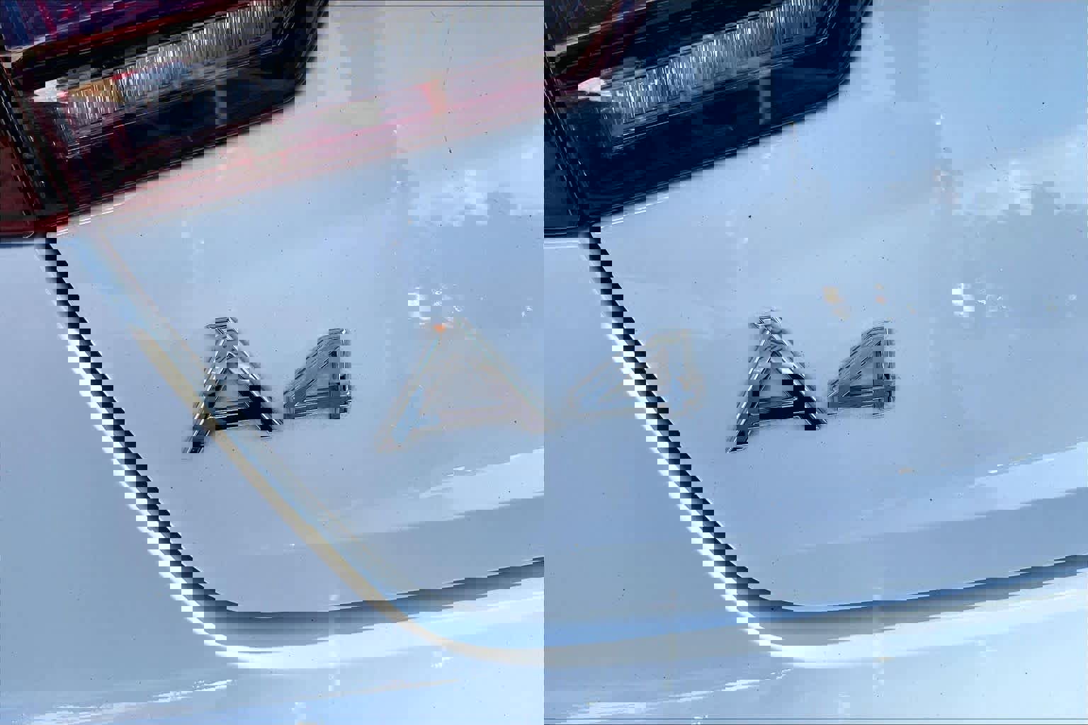 Used 2018 Audi A4 2.0T Premium image 9