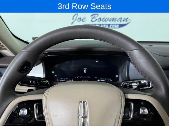 Used 2023 Lincoln Aviator AWD w/ Premium Package image 10