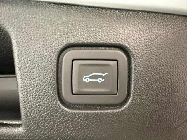 New 2026 Chevrolet Blazer EV RS image 9