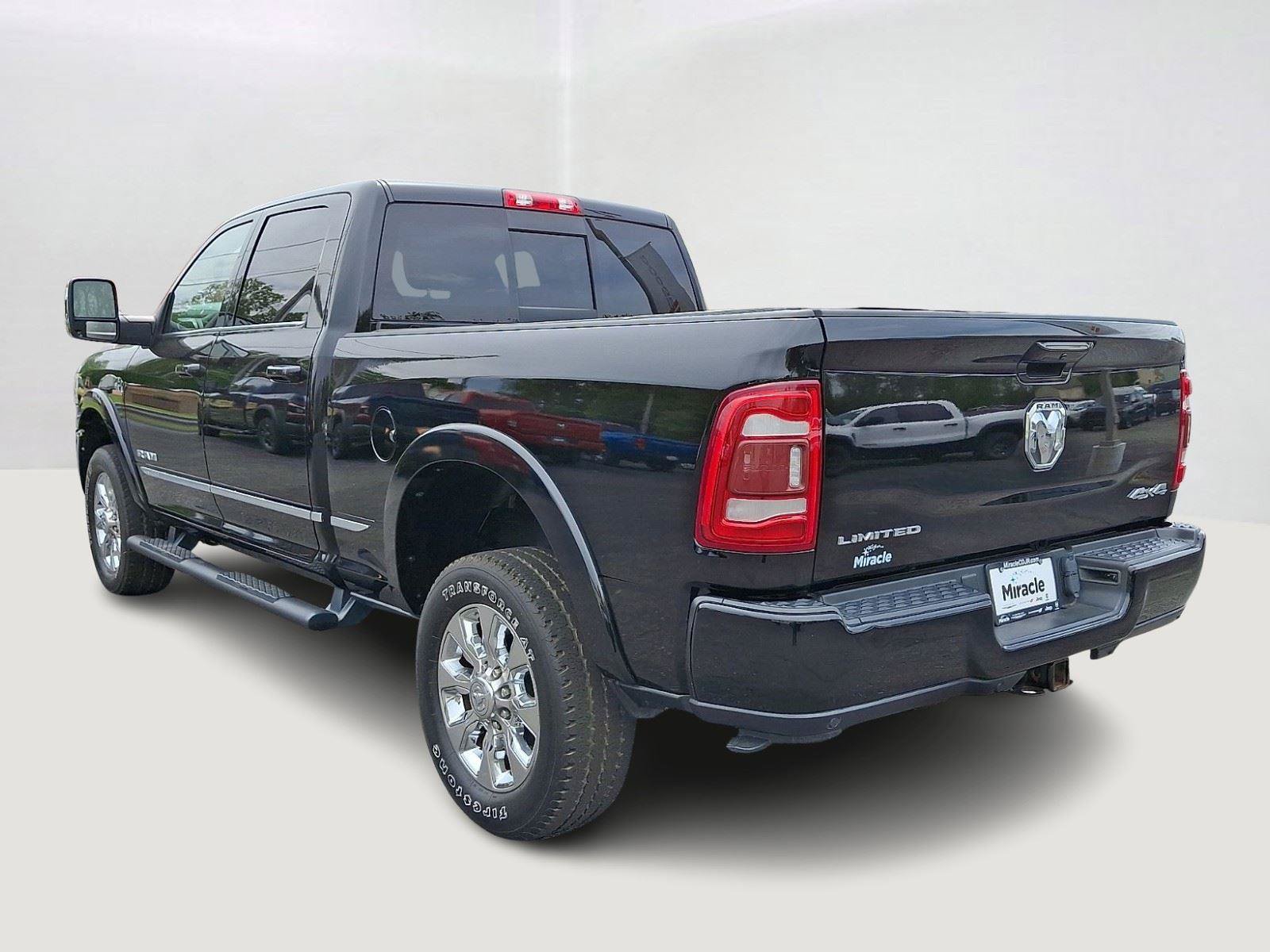 Certified 2023 RAM 2500 Limited w/ Off Road Package AWD/4WD image 5