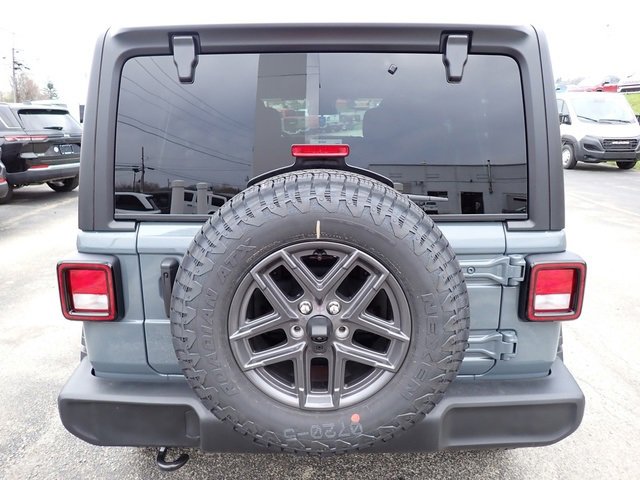 New 2025 Jeep Wrangler Sport S image 4