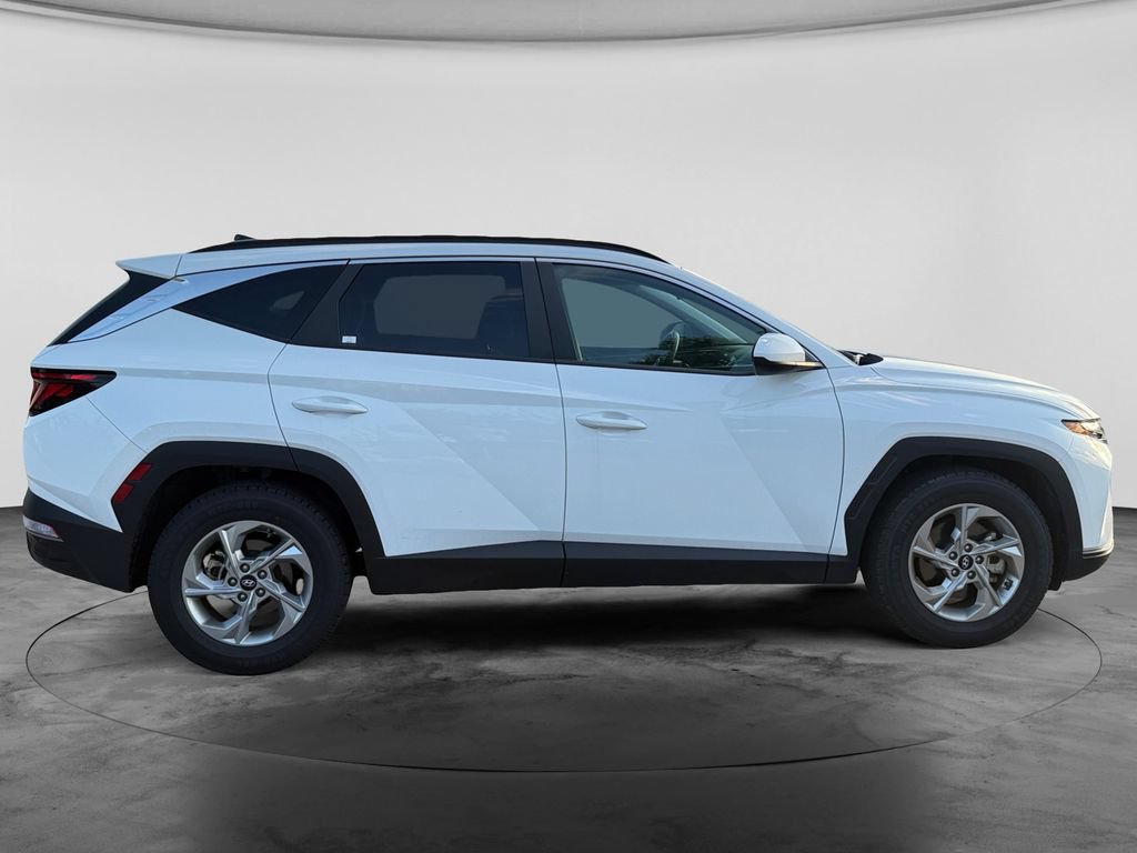 Used 2024 Hyundai Tucson SEL FWD image 11