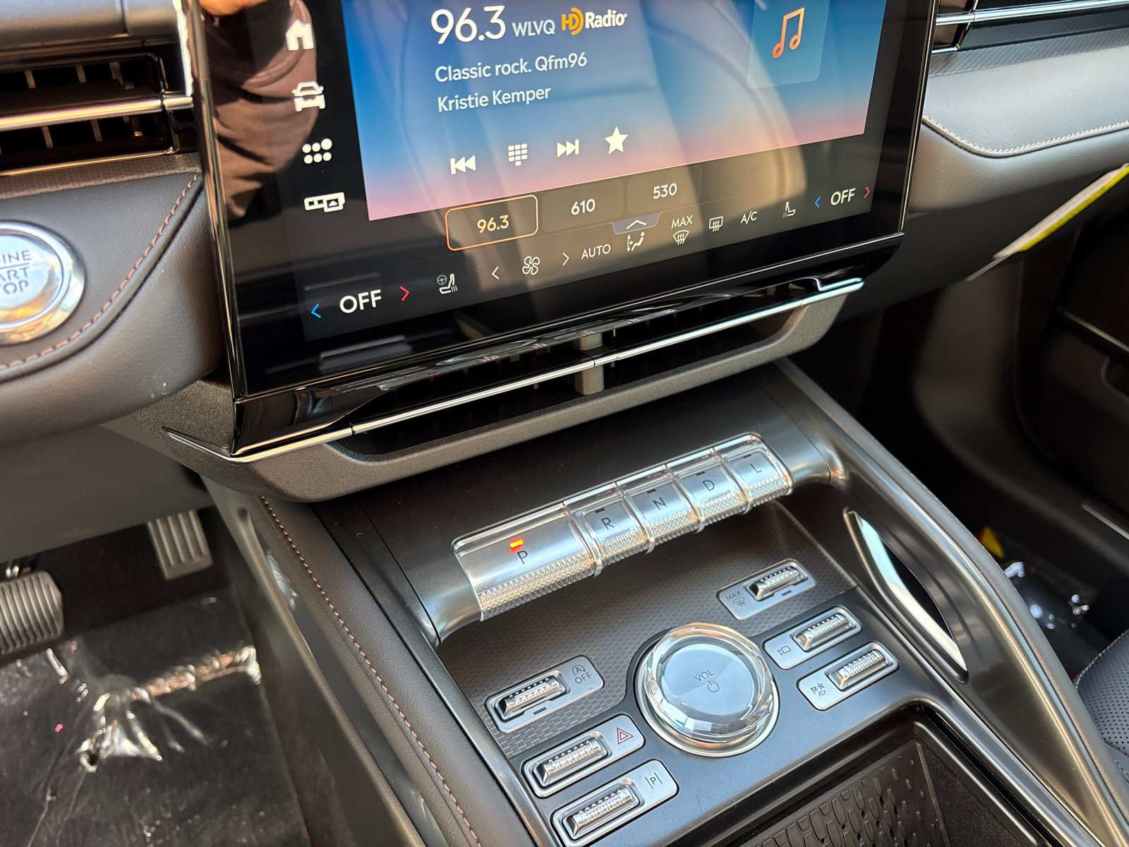 New 2026 Lincoln Nautilus Premier w/ Equipment Group 102A image 23