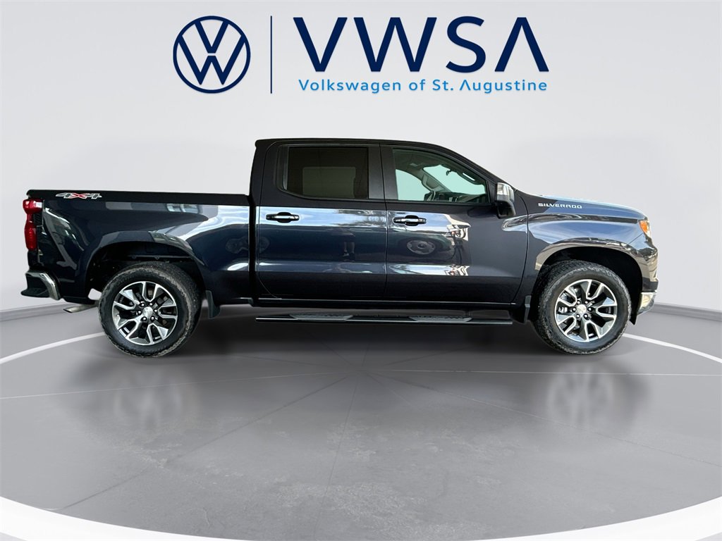 Used 2023 Chevrolet Silverado 1500 LT image 8