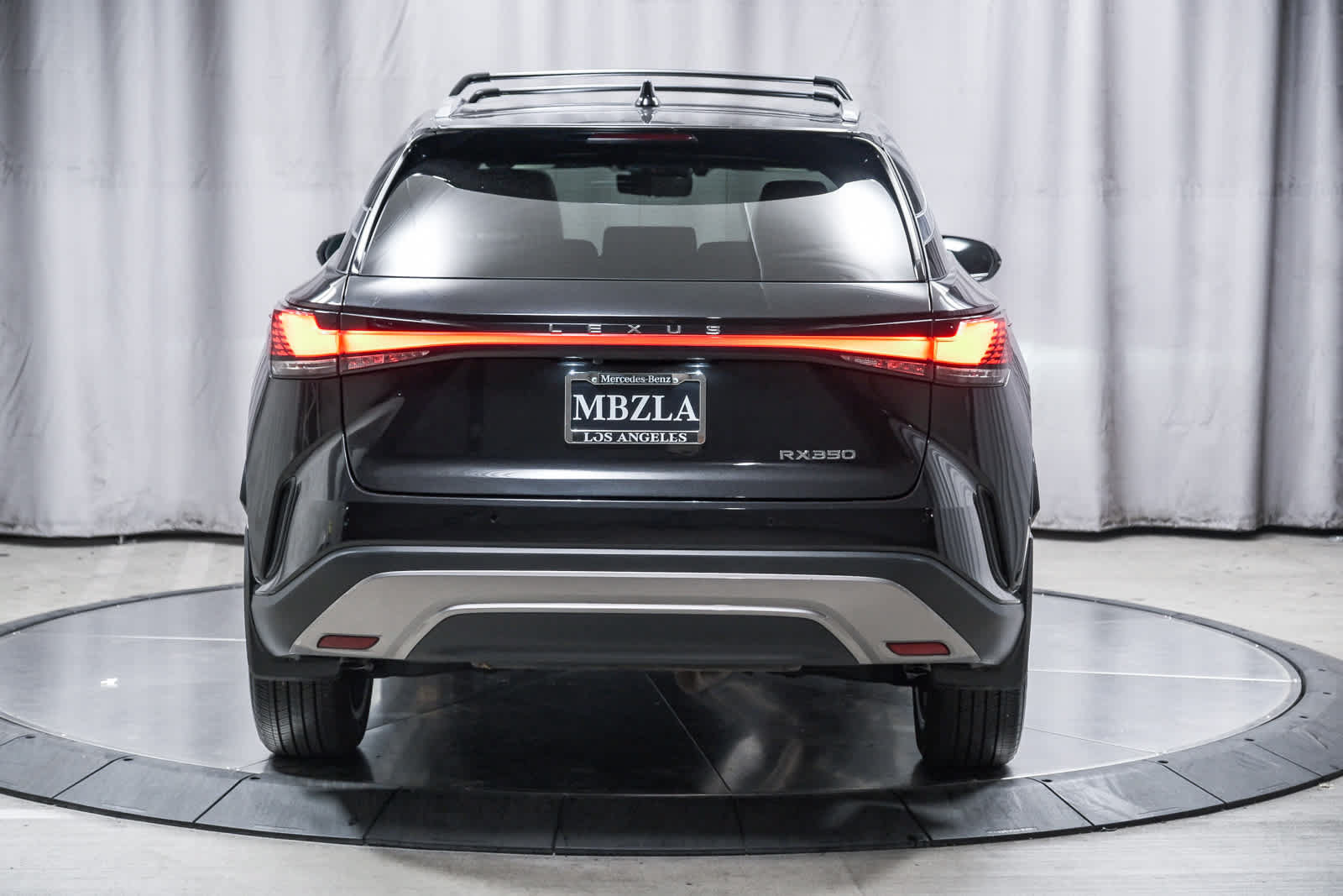 Used 2024 Lexus RX 350 Premium Plus w/ Convenience Package FWD image 3