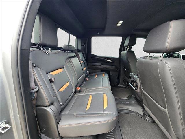 Used 2024 GMC Sierra 1500 AT4 w/ Technology Package image 17