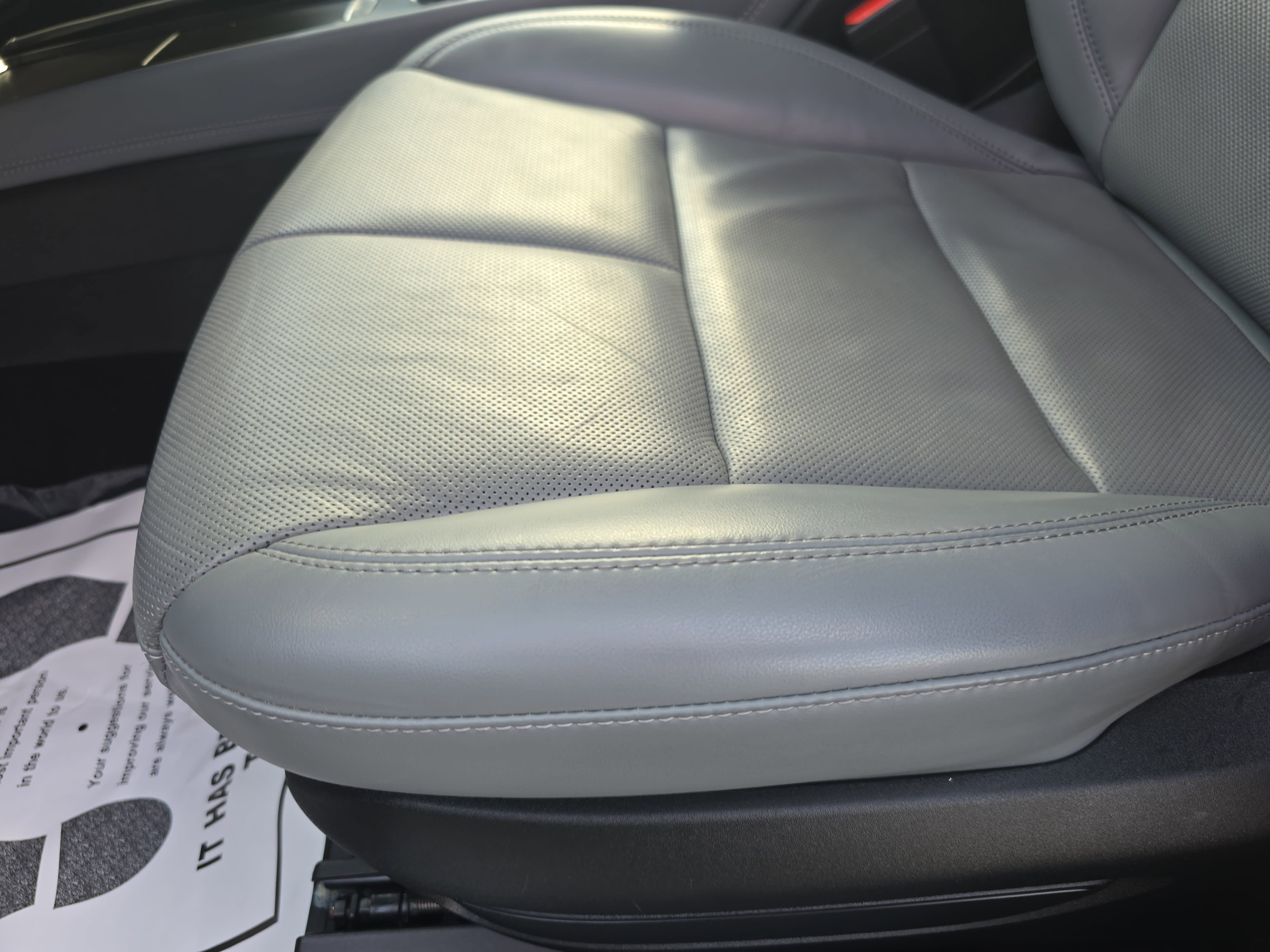 Certified 2022 Lincoln Corsair Reserve w/ Equipment Group 201A image 28