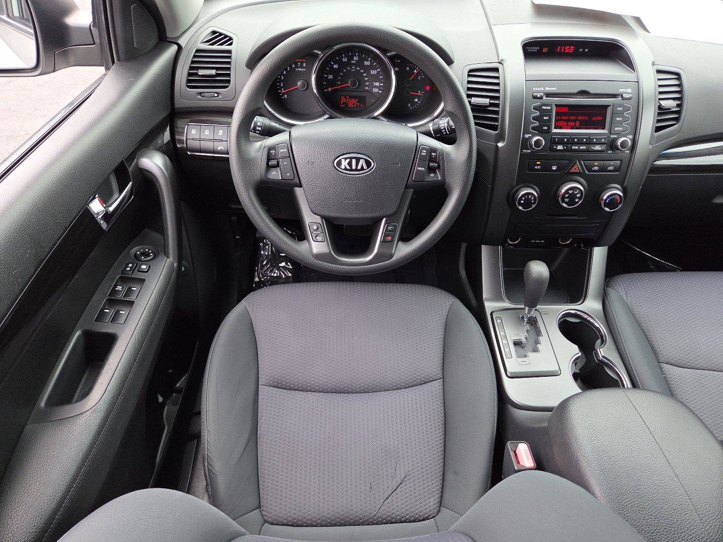 Used 2012 Kia Sorento FWD image 16