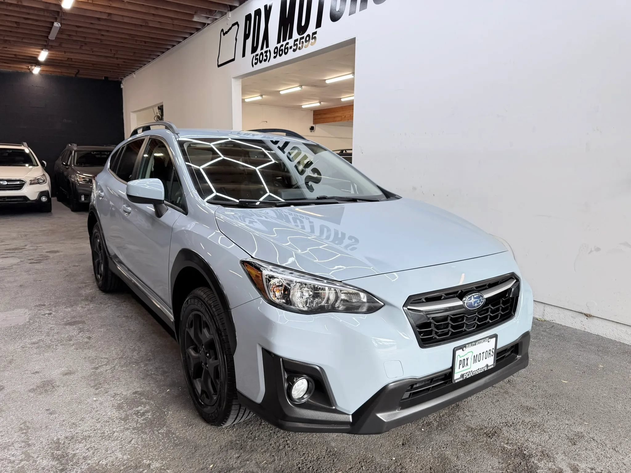 Used 2018 Subaru Crosstrek 2.0i Premium AWD/4WD image 2