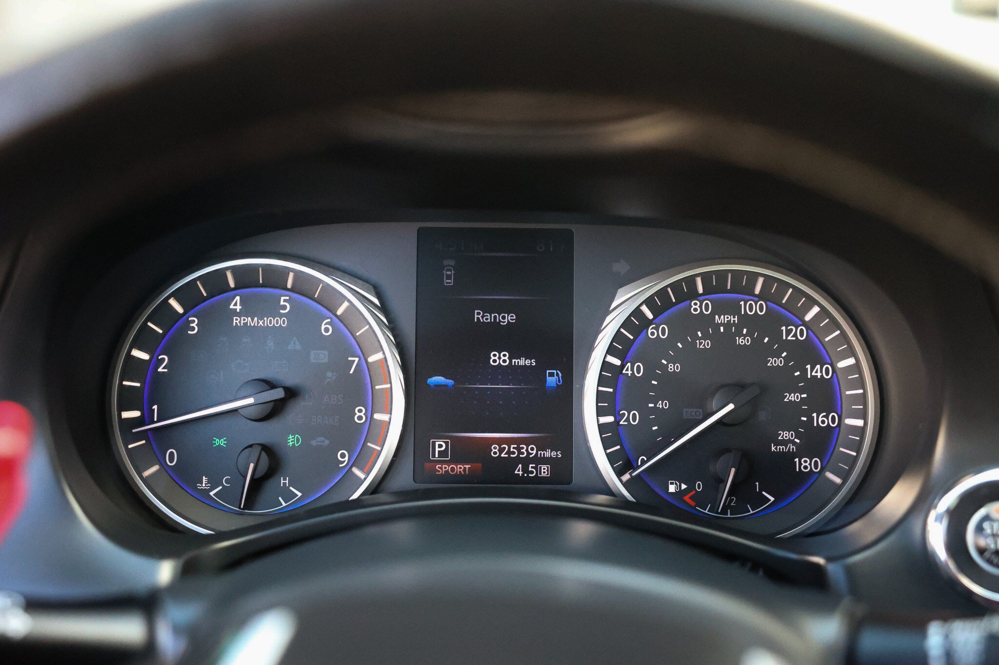 Used 2019 INFINITI Q60 Red Sport 400 RWD image 32