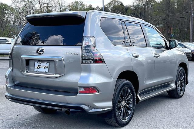 Used 2023 Lexus GX 460 Premium w/ Accessory Package image 5