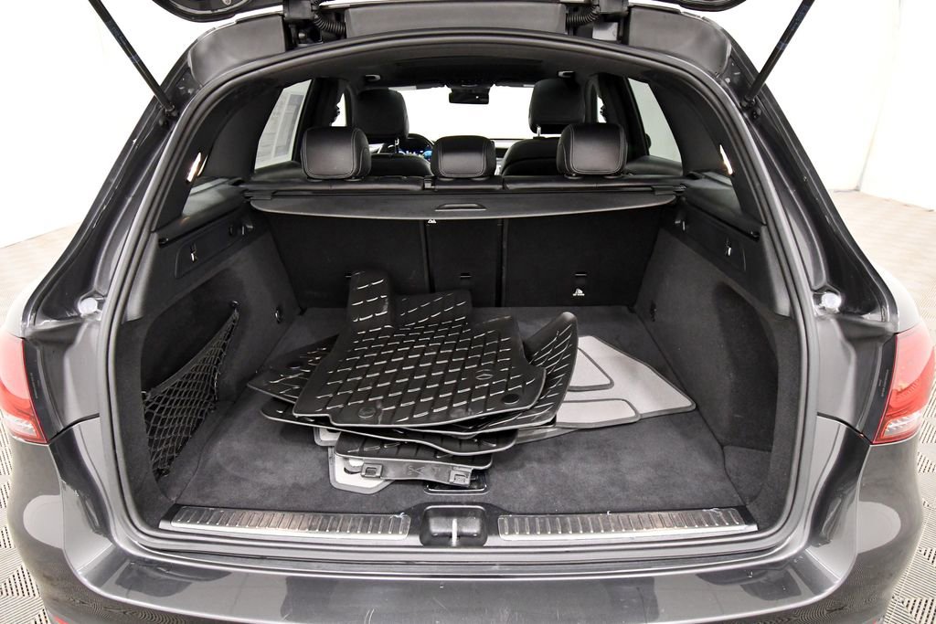 Used 2022 Mercedes-Benz GLC 300 4MATIC image 7