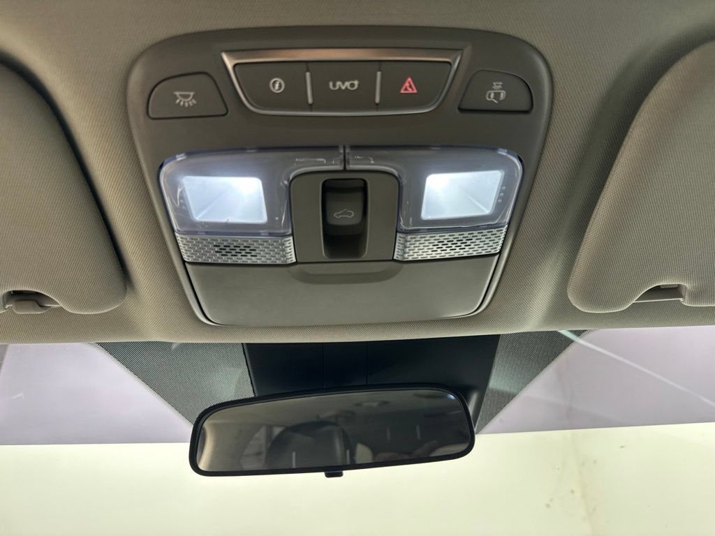 Used 2022 Kia Telluride S FWD image 26