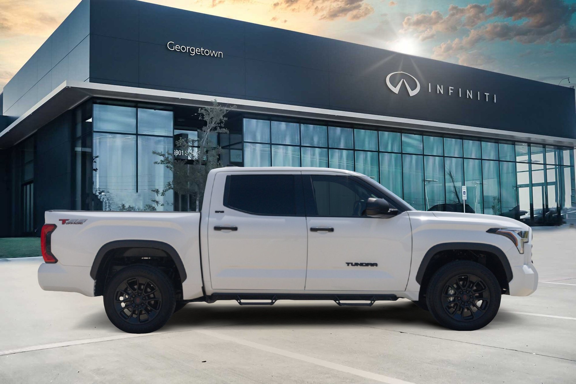 Used 2023 Toyota Tundra SR5 AWD/4WD image 5