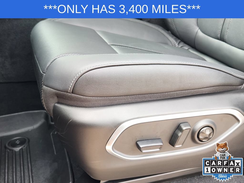 Used 2026 Jeep Grand Wagoneer Limited AWD/4WD image 25