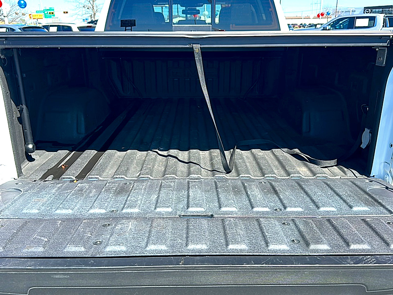 Used 2022 GMC Sierra 1500 SLT image 21