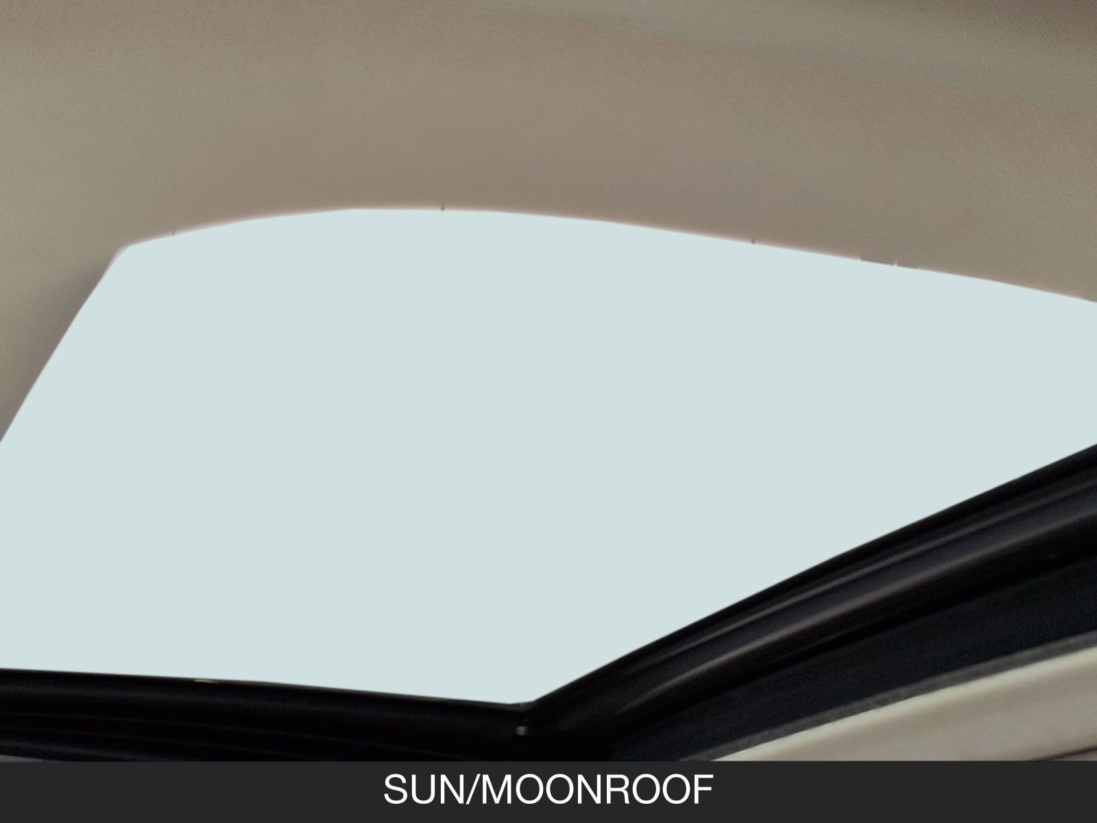 Used 2023 INFINITI Q50 Luxe w/ Cargo Package image 21