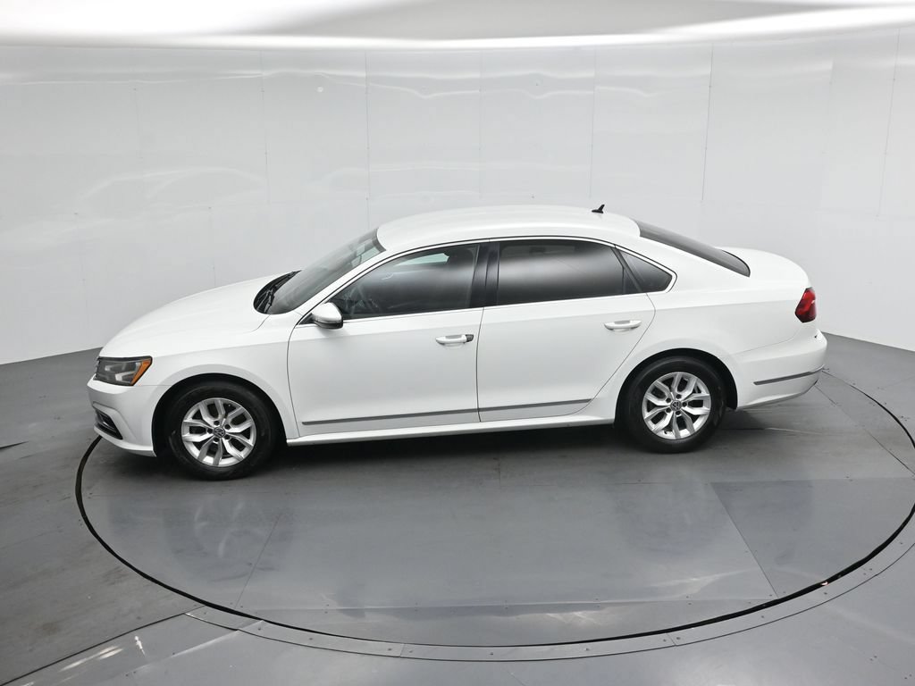 Used 2017 Volkswagen Passat 1.8T S FWD image 44