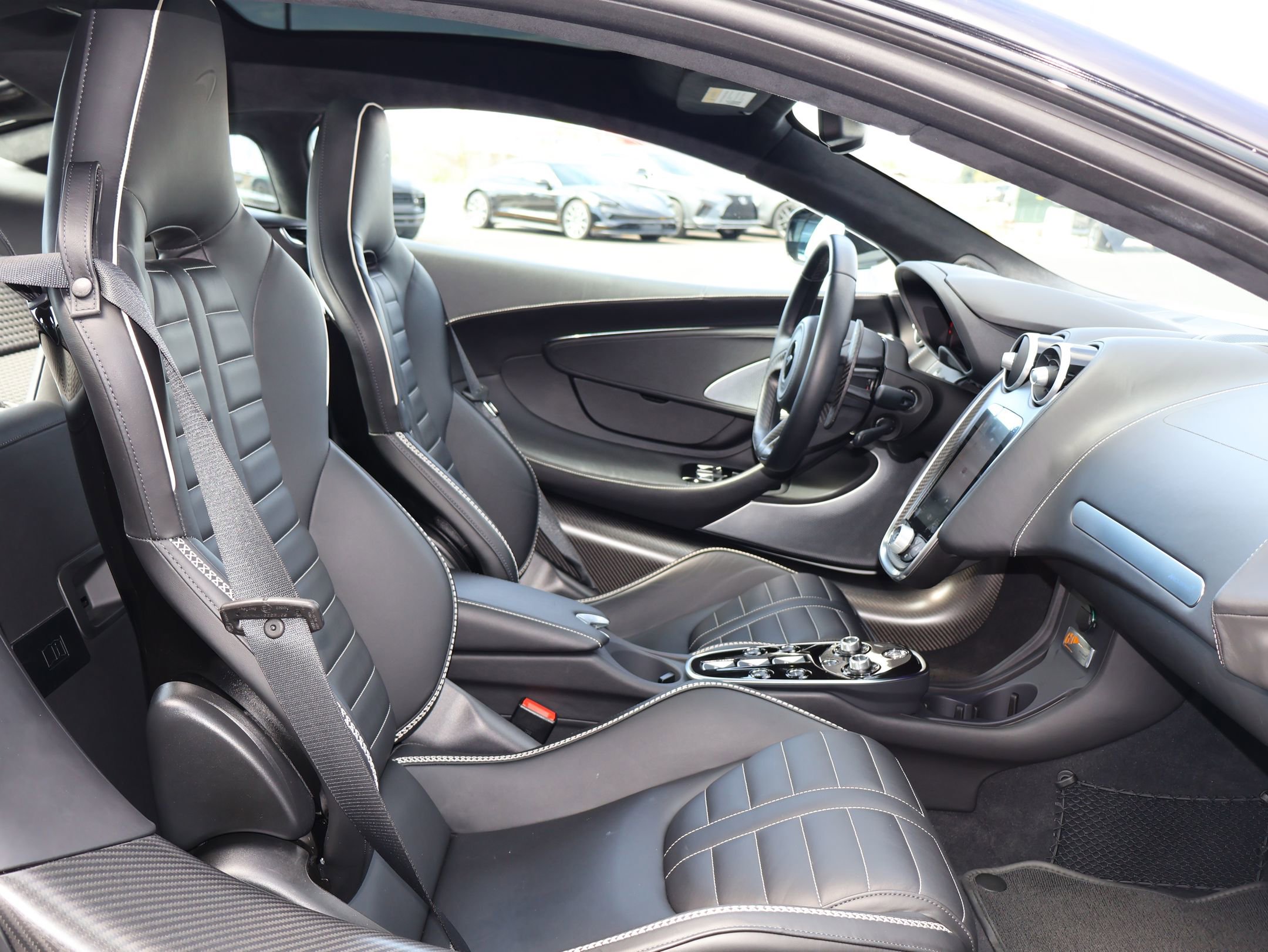 Used 2025 McLaren GTS image 22