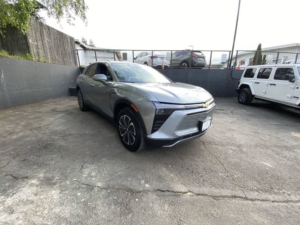 Used 2024 Chevrolet Blazer EV LT AWD/4WD image 8